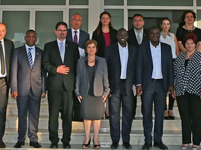 Foreign Minister Çolak receives foreign politicians