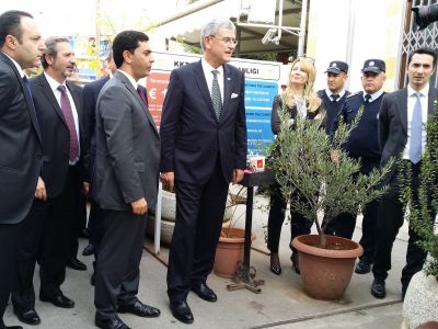 https://mfa.gov.ct.tr/wp-content/uploads/2014/12/20141203_143629.jpg