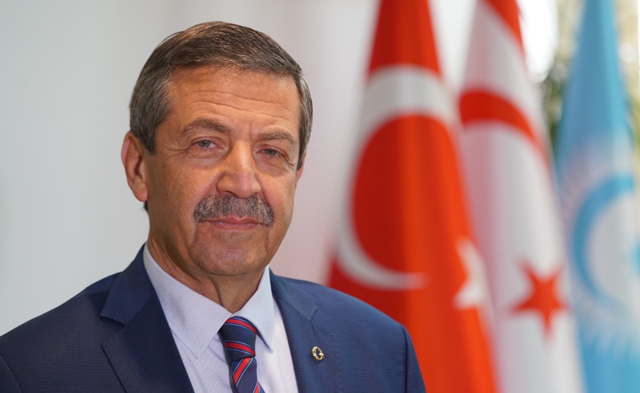 Bakan Ertuğruloğlu'ndan BMGS Kıbrıs Kişisel Temsilcisi Holguin’in ziyareti öncesinde netlik ve samimiyet çağrısı