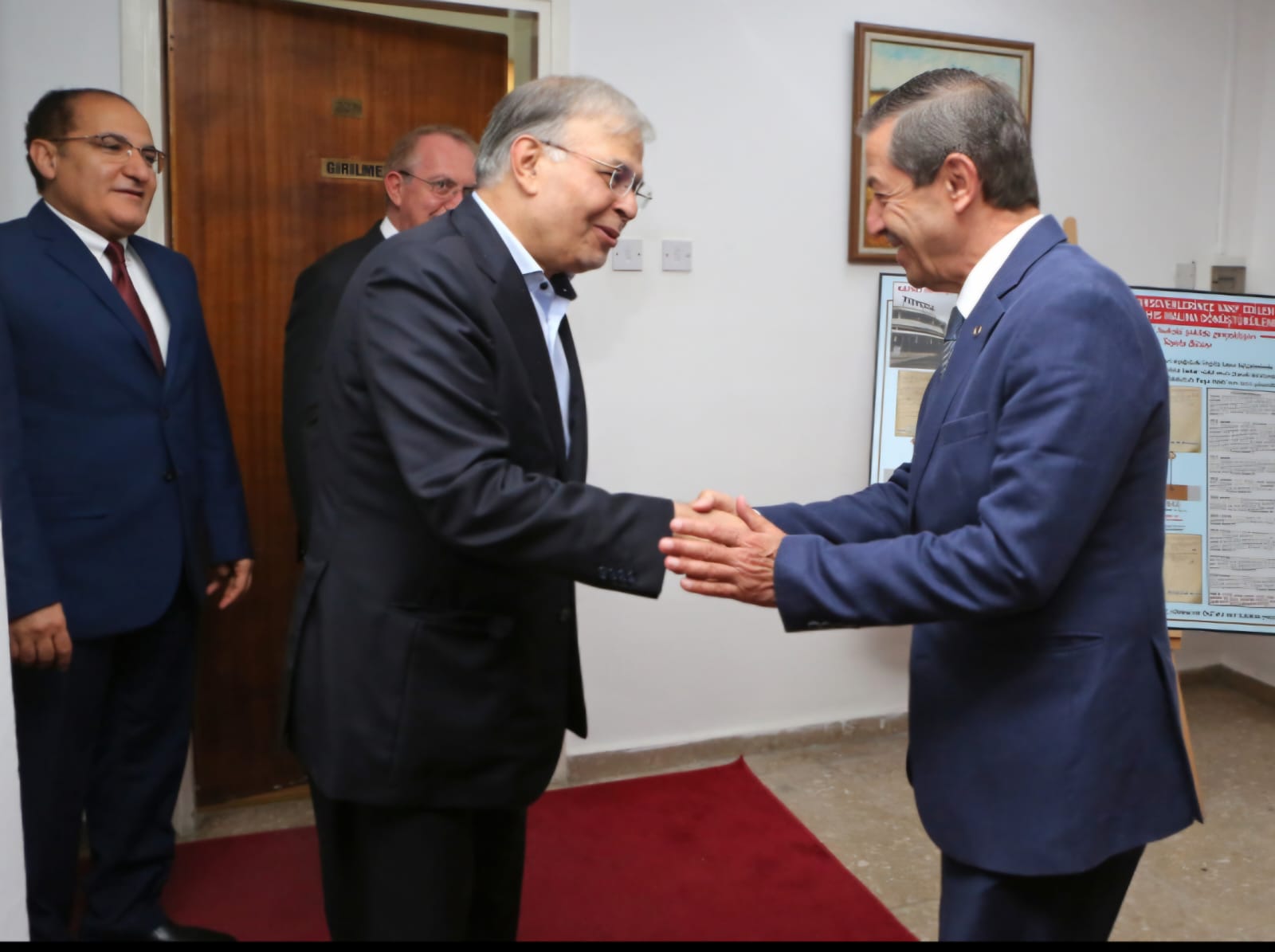 Ertuğruloğlu receives PUIC Deputy Secretary General Ambassador Sijani